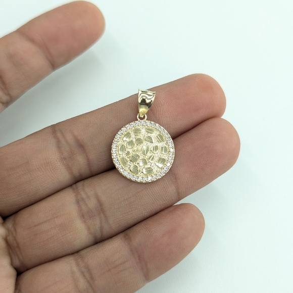 10kt Real Gold Nugget Round Pendant